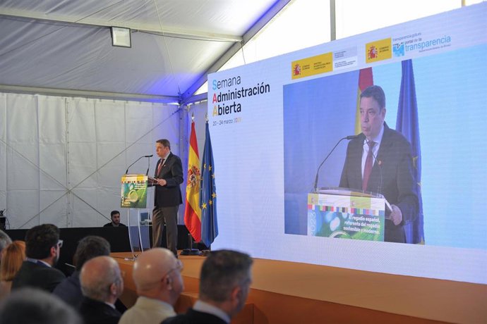 Luis Planas en la jornada 'El regadío español, referente en sostenibilidad y modernización'.