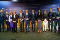 Moreno dice que en siete años gestionarán 12.500 millones de fondos europeos para una Andalucía más sostenible y digital