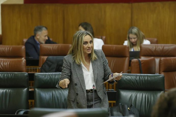 Marifrán Carazo en el Parlamento andaluz.
