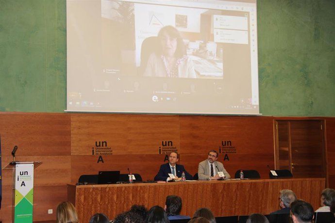 Inauguración de las jornadas sobre contratación en las universidades