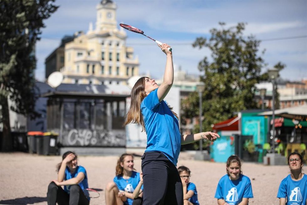 La concejala delegada del Área de Deporte del Ayuntamiento de Madrid, Sofía Miranda, participa en la madrileña Plaza de Colón en la presentación del Madrid Spain Masters de Bádminton.
