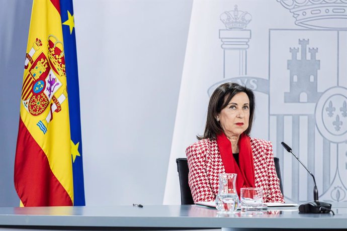 La ministra de Defensa, Margarita Robles, comparece tras el Consejo de Ministros en Moncloa, a 14 de marzo de 2023, en Madrid (España). El Consejo de Ministros ha aprobado el real decreto por el que se regula la formación y carrera militar de la princes