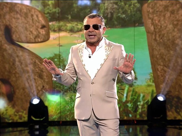 JORGE JAVIER VÁZQUEZ REAPARECE EN EL PLATÓ DE 'SUPERVIVIENTES 2023'