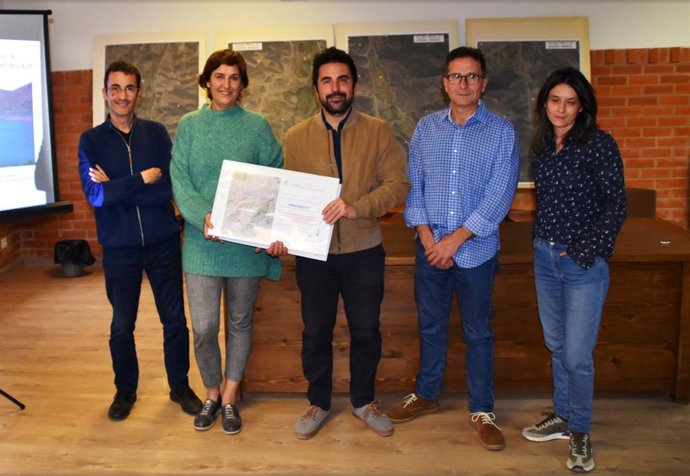 El Gobierno de La Rioja invertirá 1,6 millones de euros para abastecer de agua potable a Cervera del Río Alhama desde el embalse de Arroyo Regajo