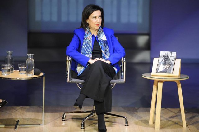 Margarita Robles, Ministra de Defensa, en la presentación del libro de Cruz Sánchez de Lara en el Espacio Telefónica a 15 de Marzo de 2023 en Madrid (España).