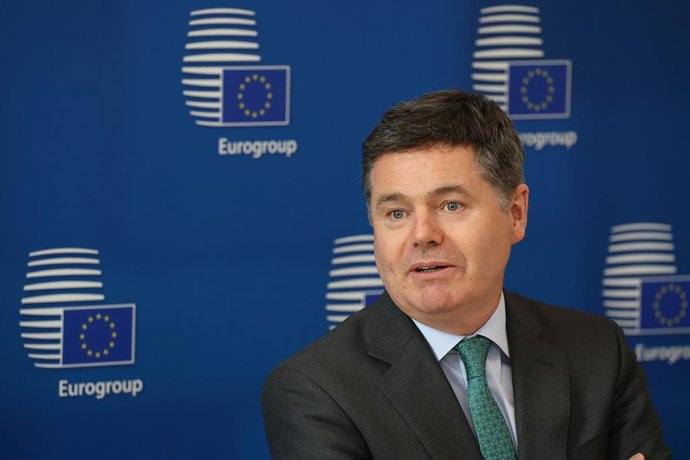 Archivo - HANDOUT - 03 May 2022, Ireland, Dublin: Irish Minister for Finance and President of Eurogroup Paschal Donohoe attends a press conference. Photo: Nick Bradshaw/European Council/dpa - ATTENTION: editorial use only and only if the credit mentione
