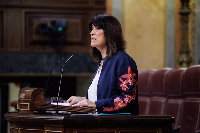 Archivo - La diputada de Junts Pilar Calvo interviene en una sesión plenaria, en el Congreso de los Diputados, a 23 de junio de 2022, en Madrid (España).