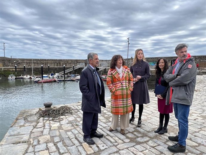 Inauguración de las orbas del puerto de Comillas