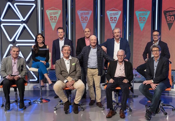 El programa de TVE 'Estudio Estadio' reúne a muchos de sus presentadores por su 50 aniversario.