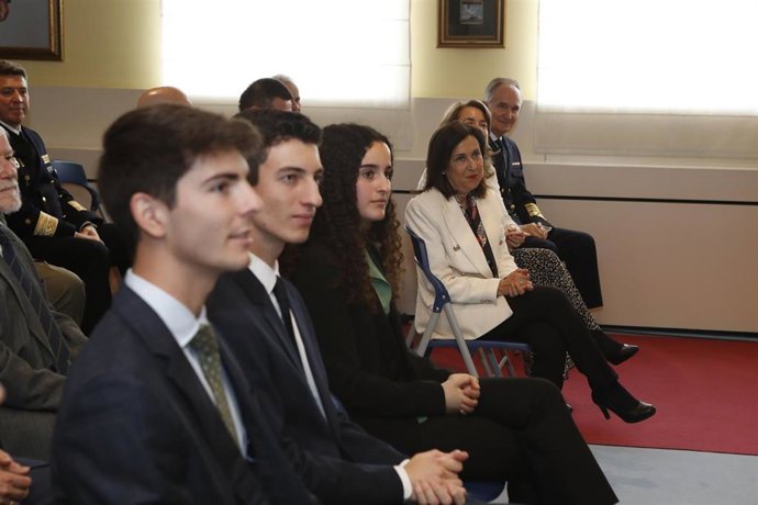 La ministra de Defensa, Margarita Robles, en la entrega de los premios al 9 Premio de Carta a un Militar