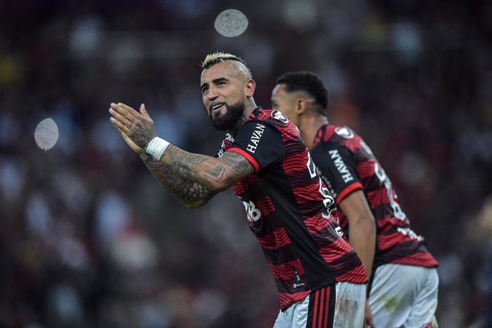 Archivo - El mensaje de Vidal tras repetir titularidad en triunfo del Flamengo