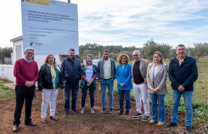 Imagen de la visita a los sondeos.