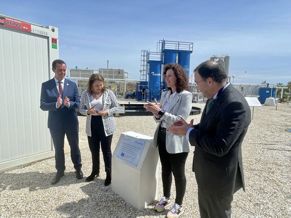 [L Comunicacion.Almeria.Dgob] Np Capadr  La Consejera De Agua Pide Estrechar Lazos Entre Público Y Privado Para Aumentar Las Posibilidades Hídricas En Plena Sequía