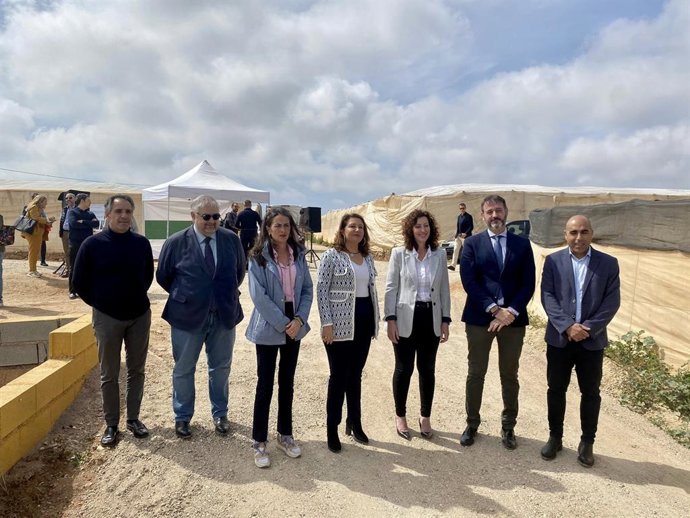 [L Comunicacion.Almeria.Dgob] Np Capadr  La Consejera De Agricultura Visita Las Obras De Mejora Del Camino Rural La Palmera De Almería