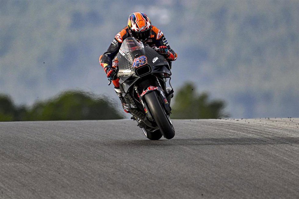 El piloto australiano Jack Miller durante el test de Portimao 