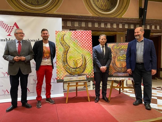 La luz del Festival Internacional de Cante Flamenco de Lo Ferro "brilla" en la Asamblea Regional