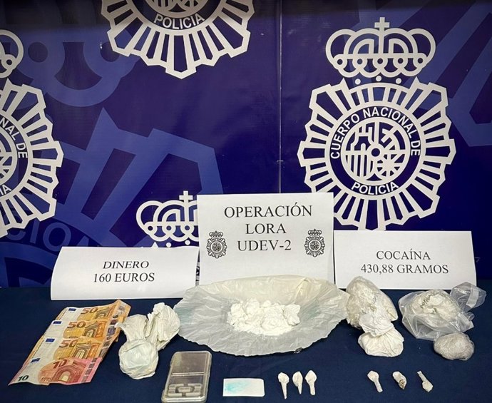 Droga incautada al desarticular un punto de venta al menudeo en Mijas