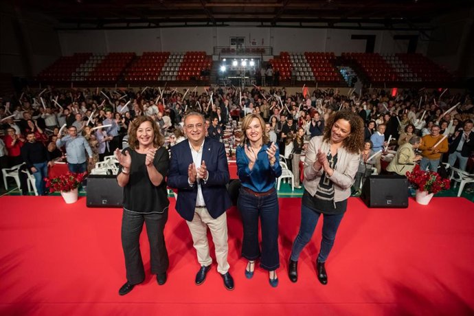 (I-D) La Secretaria General Del PSIB Y Presidenta Del Govern; El Actual Alcalde De Calvi Y Candidato Socialista A La Alcaldía; La Ministra De Educación Y La Secretaria General De La FSM Y Presidenta Del Consell De Mallorca