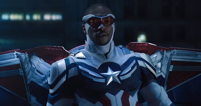 Fitradas las primeras imágenes de Anthony Mackie en Capitán América: New World Order