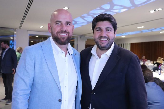 López Miras en la jornada de convivencia con militantes y simpatizantes del PP de Beniel, en el que Francisco José González Manzanera ha presentado su lista de candidatos