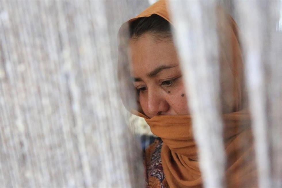 Archivo - Imagen de archivo de una mujer afgana en Kabul 