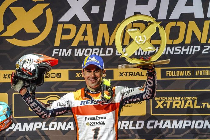 El pilot espanyol Toni Bou (Repsol Honda) ven en l'X-Trial de Pamplona