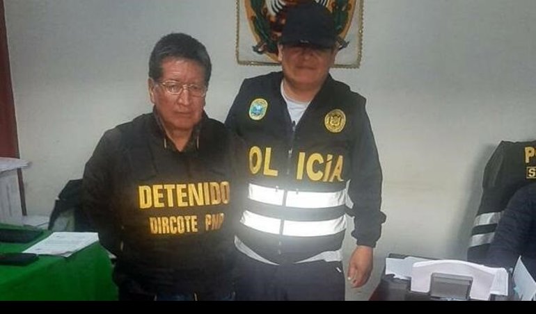 Política