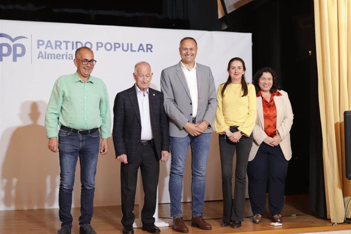 Presentación del candidato del PP a las elecciones municipales de Felix, Baldomero Martínez, actual alcalde de la localidad