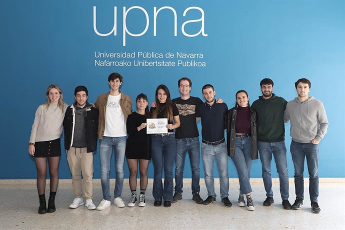 Integrantes del equpo ganador del Desafío Renovable 2023 de la Cátedra de Energías Renovables de la Universidad Pública de Navarra.