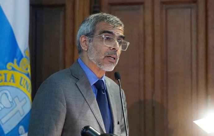 El ministro de Justicia y DDHH de Chile, Luis Cordero