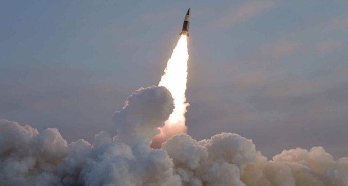 Archivo - Míssil tctic de curt abast de Corea del Nord