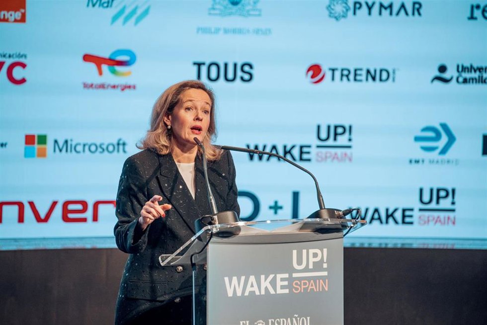 La vicepresidenta primera del Gobierno y ministra de Asuntos Económicos y Transformación Digital, Nadia Calviño, inaugura la tercera edición del foro 'Wake Up, Spain!'