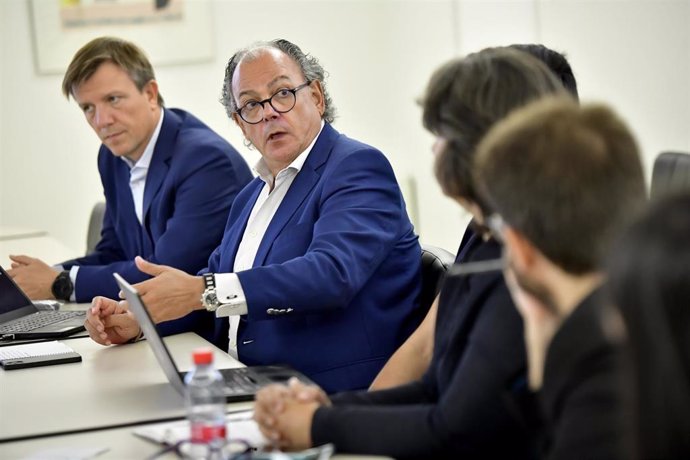 Archivo - El director general de la Asociación Española de Medicamentos Genéricos (AESEG), Ángel Luis Rodríguez de la Cuerda, en rueda de prensa. En Madrid (España), a 5 de julio de 2022.