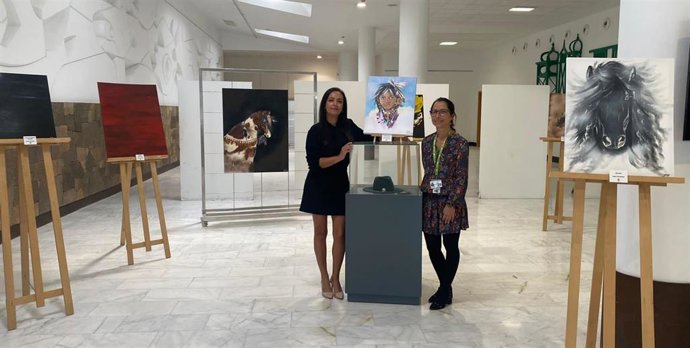 Exposición 'Freedom' en el aeropuerto de Lanzarote