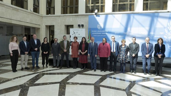El lehendakari, Iñigo Urkullu, ha presidido la constitución del Órgano de Coordinación Interinstitucional en materia de Juventud