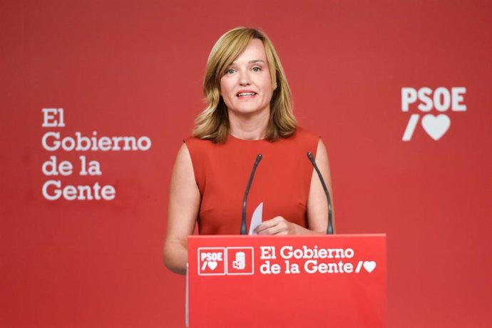 Archivo - La ministra de Educación y Formación Profesional y portavoz del partido socialista (PSOE), Pilar Alegría, comparece en rueda de prensa en la sede de su partido, a 19 de septiembre de 2022, en Madrid, (España). La portavoz de la Comisión Ejecut