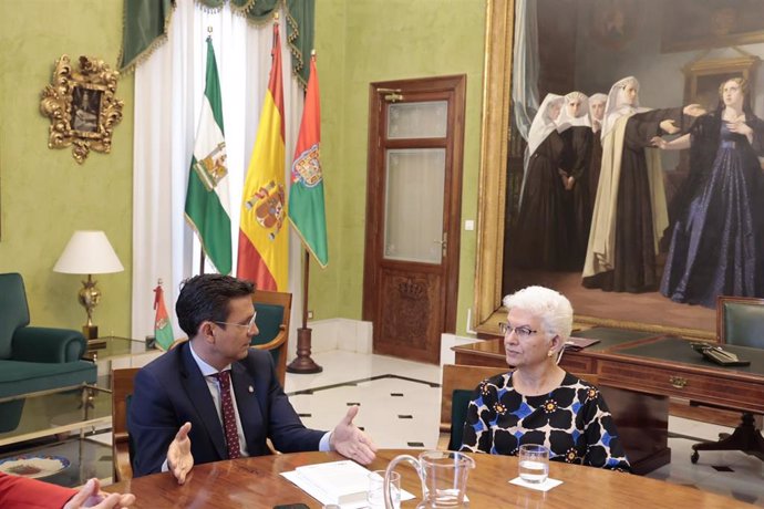 Visita a Granada de la embajadora de Israel en España, Rodica Radian-Gordon.