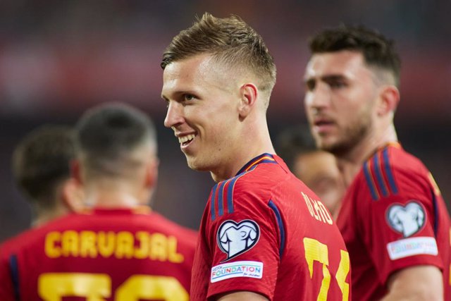 Dani Olmo of Spain celebrates a goal during the UEFA EURO 2024 qualifying round group A match between Spain and Norway at La Rosaleda Stadium on March 25, 2023 in Malaga, Spain.