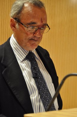 Archivo - El científico del Centro Nacional de Investigaciones Oncológicas (CNIO) Mariano Barbacid en una conferencia en Zaragoza el 4 de febrero de 2012.