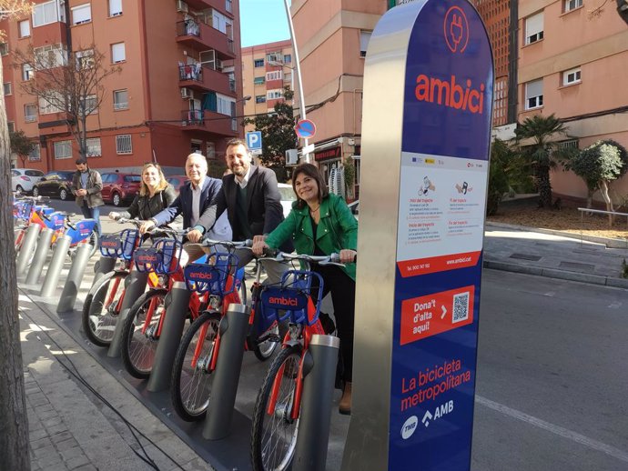 El seu servei de bici AMBici a Badalona (Barcelona)