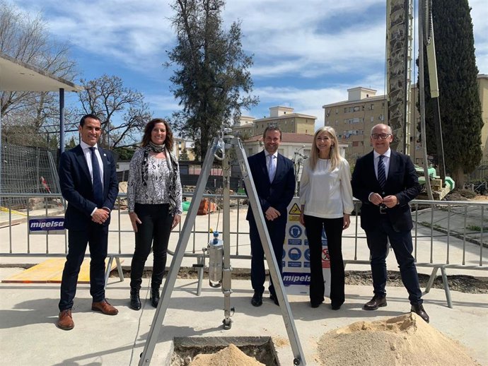 Primera piedra para la ampliación del IES El Valle