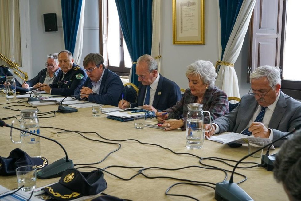 La Junta Local de Seguridad, copresidida por el alcalde de Málaga, Francisco de la Torre, y el subdelegado del Gobierno de España en la provincia, Javier Salas.