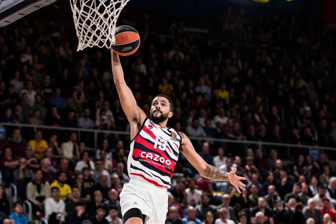 Archivo - Darius Thompson con Cazoo Baskonia