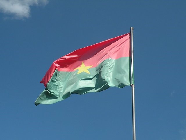 Archivo - Bandera de Burkina Faso