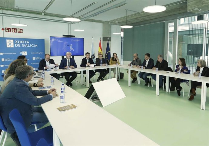 Reunión de representantes de la Xunta y decanos de Ciencias da Educación.