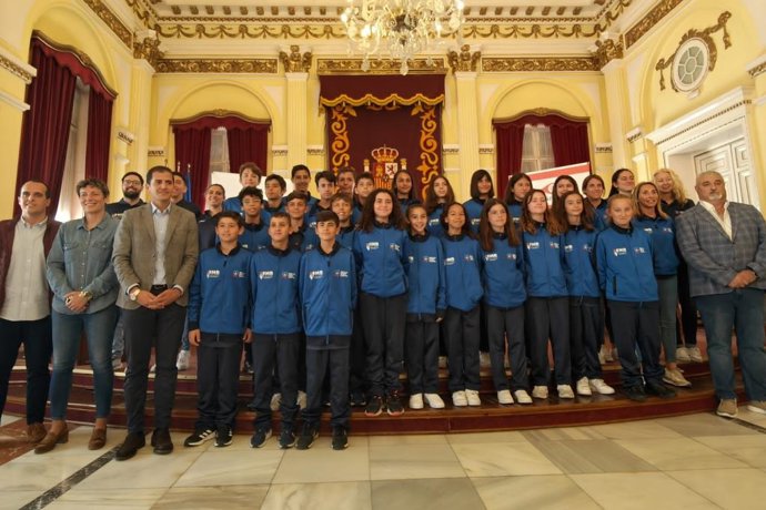 Foto de familia tras la presentación de la cita de Melilla de las Women's Series 3x3