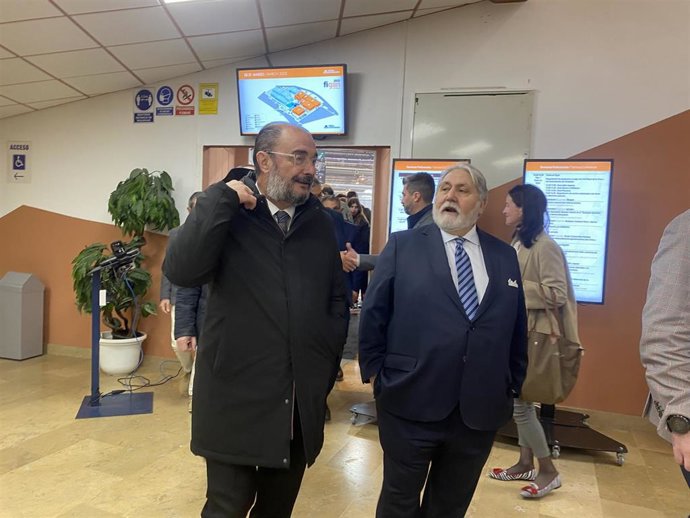 El presidente del Gobierno de Aragón, Javier Lambán, y el presidente de Feria Zaragoza, Manuel Teruel.