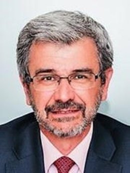 Carlos García Casas, secretario general de la Asociación Española de Factoring (AEF)