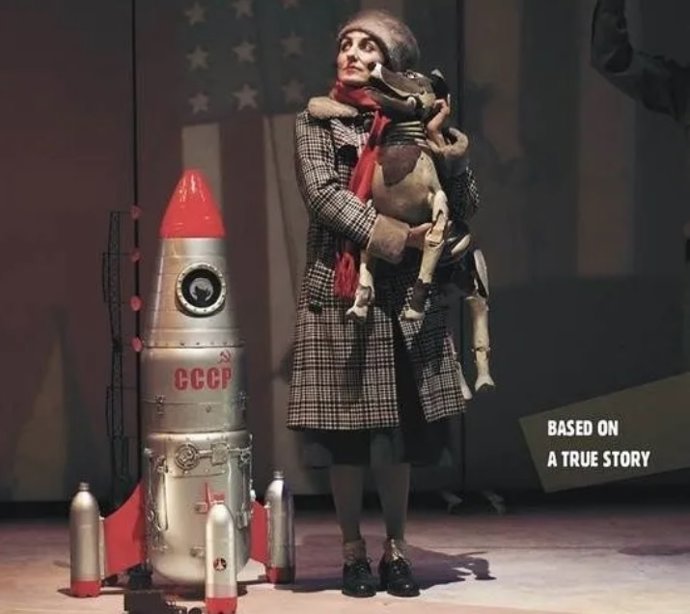 Cartel de la obra 'Laika', del director Enric Ases, que representa la compañía Xirriquiteula en el teatro de Bormujos.