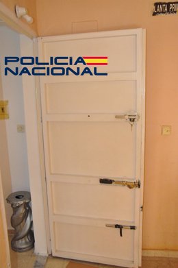Archivo - PUertas blindadas en Mérida